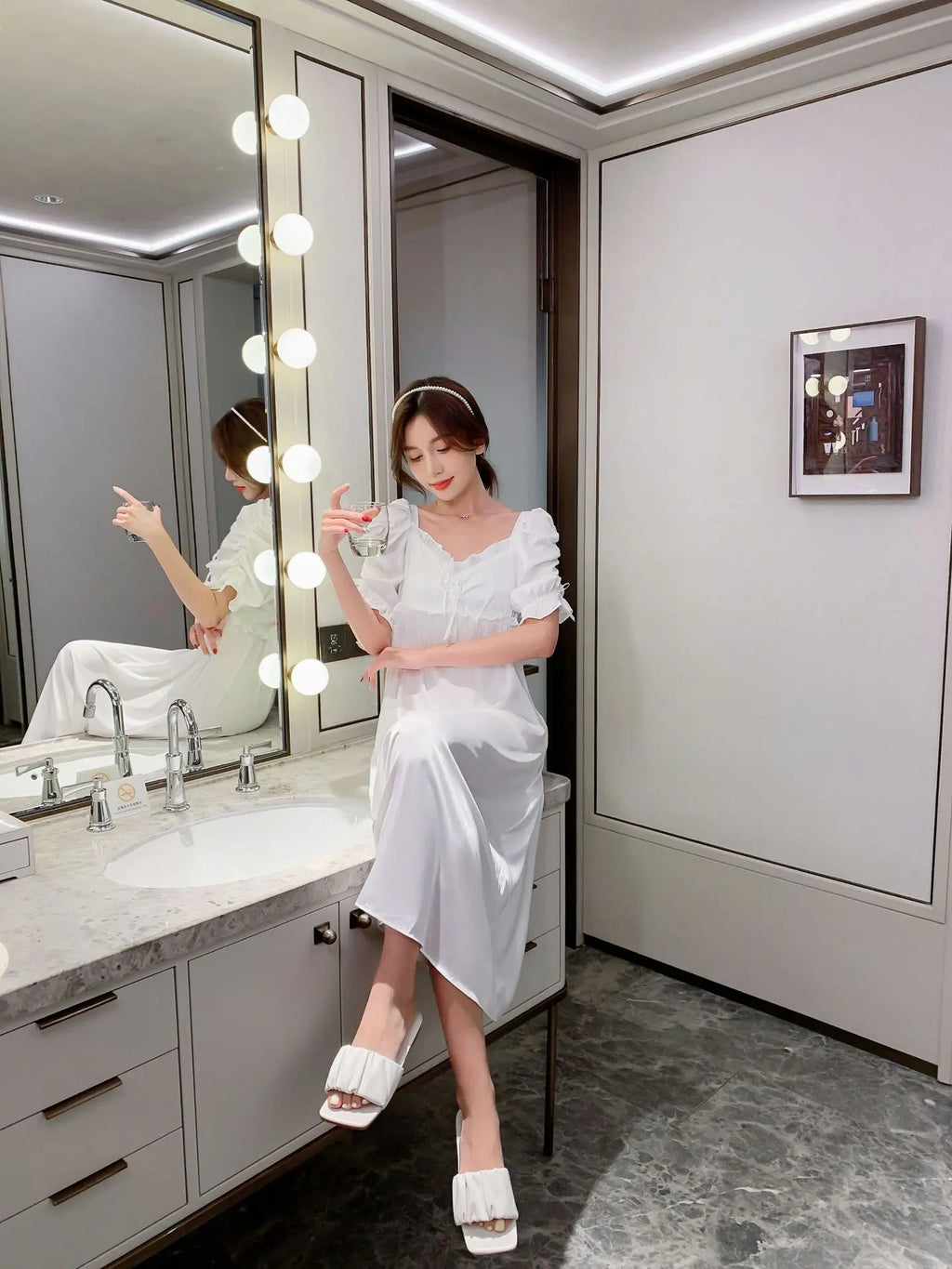 Satin Long Nightgown Women Sweet Lovely French Sleepwear Retro Silk Short Sleeve Sleepshirt Ladies Fashion Nightdress Home Dress