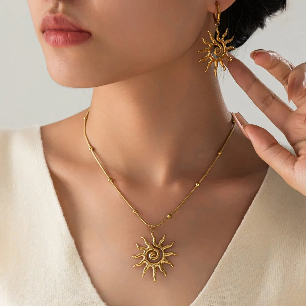 Fashion Vintage Chic Sun Shaped Pendant Necklace Stainless Steel Earrings Statement Fashion Jewlery Accessories
