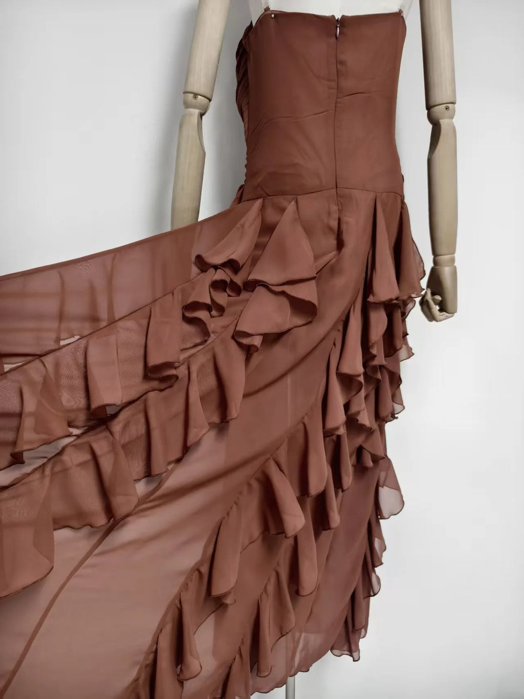 2026 Summer American Elegant Temperament Fashion Ruffled Splicing Sleeveless Strapless Irregular Split Chiffon Long Dress Women
