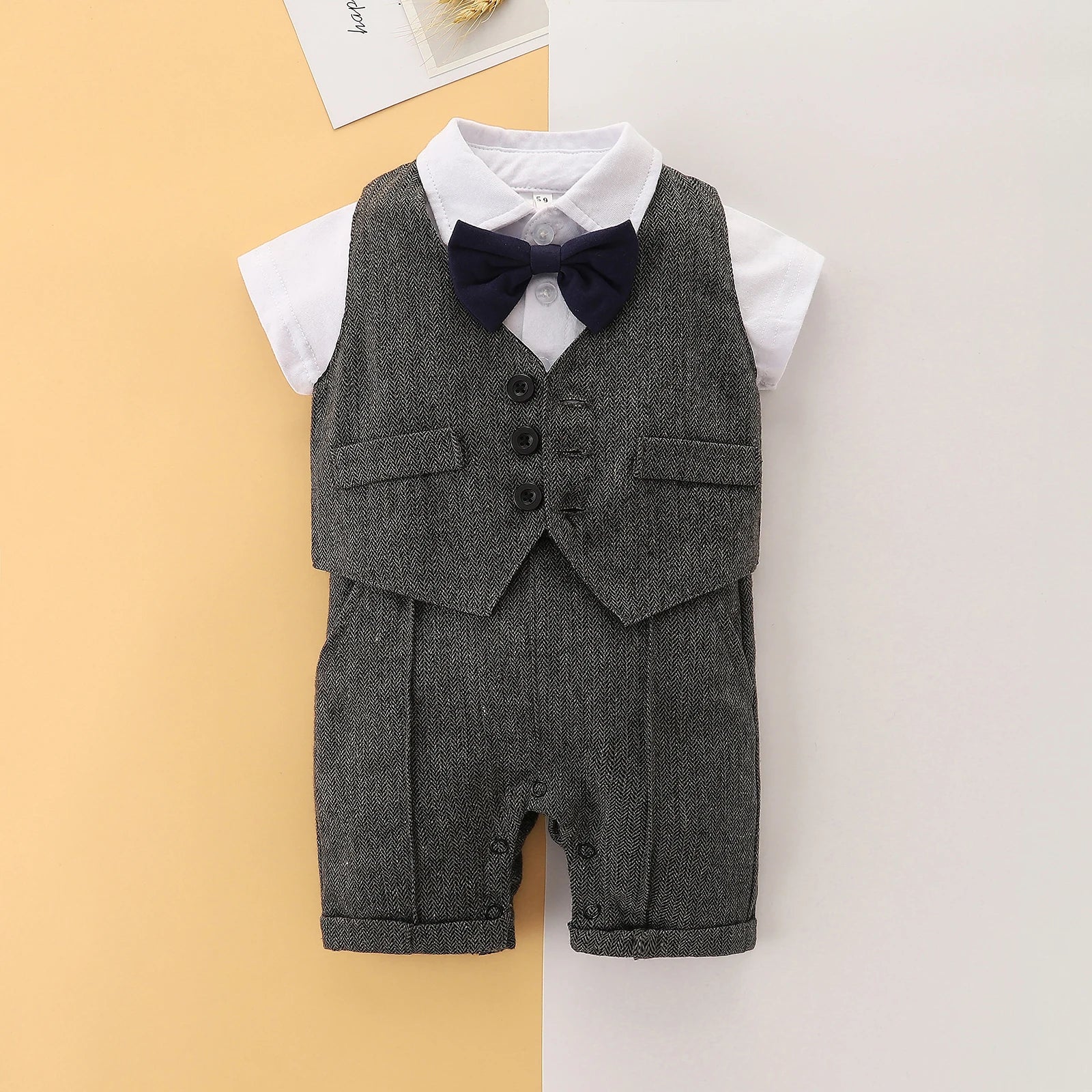 FOCUSNORM 0-24M 3 Colors Baby Boys Gentleman Clothes Sets 3pcs Short Sleeve Patchwork Bow Romper + Vest Coat+ Hat