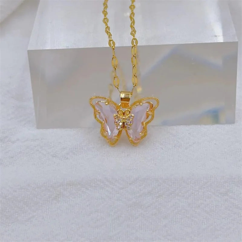Fashionable European and American Micro-inlaid Cute Butterfly Necklace Classic Retro Light Luxury Stainless Steel Clavicle Chain