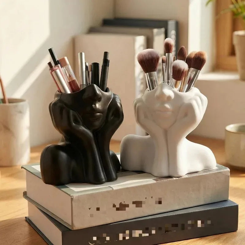 New Face Shape Makeup Brush Holder Human Body Art Styling Office Organizers Multifunctional Makeup Brush Holder Storage Box