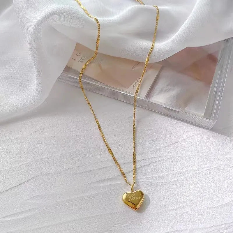 1Pcs Gold-Color Necklace Ms Fashion Peach Heart Engraved Love Collarbone Chain Holiday Gifts
