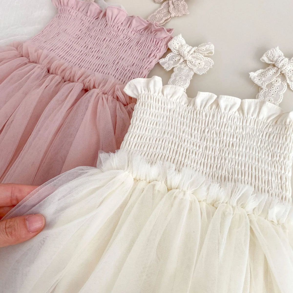 Baby Girl Summer New Bow Strap Bag Fart Clothes Baby Hundred Day Banquet One Year Old Princess Mesh Dress Gift Dress