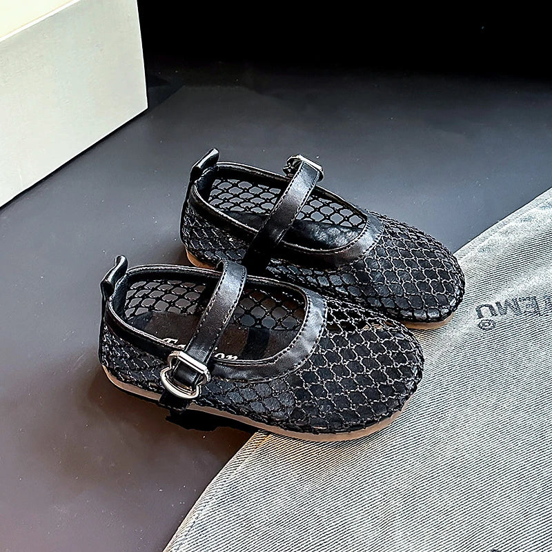 Children's Perforated Mesh Slip-on Shoes New Beige Breathable Boys' Girls' Leather Shoes Pink Soft Anti-slip Kids Baby Sandals