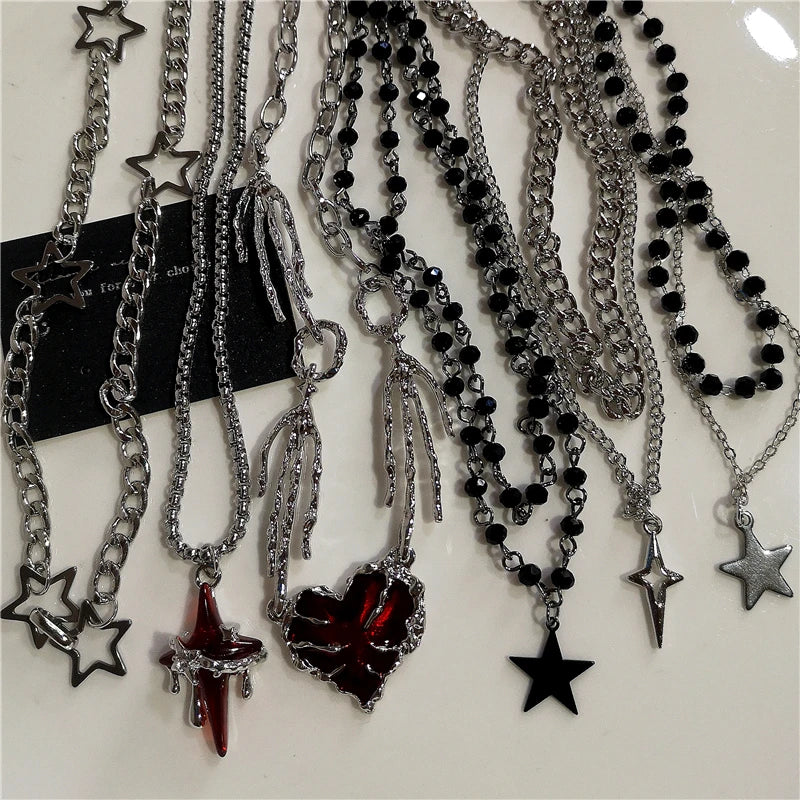 Punk Rock Y2K Black Star Cross Red Heart Pendant Ghost Claw Choker Chain Necklace Men Women'S Goth Vintage Grunge Emo Accessories