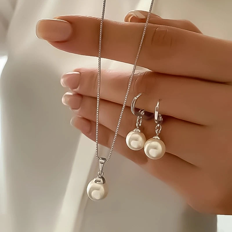 Imitation Pearl Pendant Jewelry Set For Women Vintage Gold Tone Necklace And Earrings Elegant Gift For Weddings