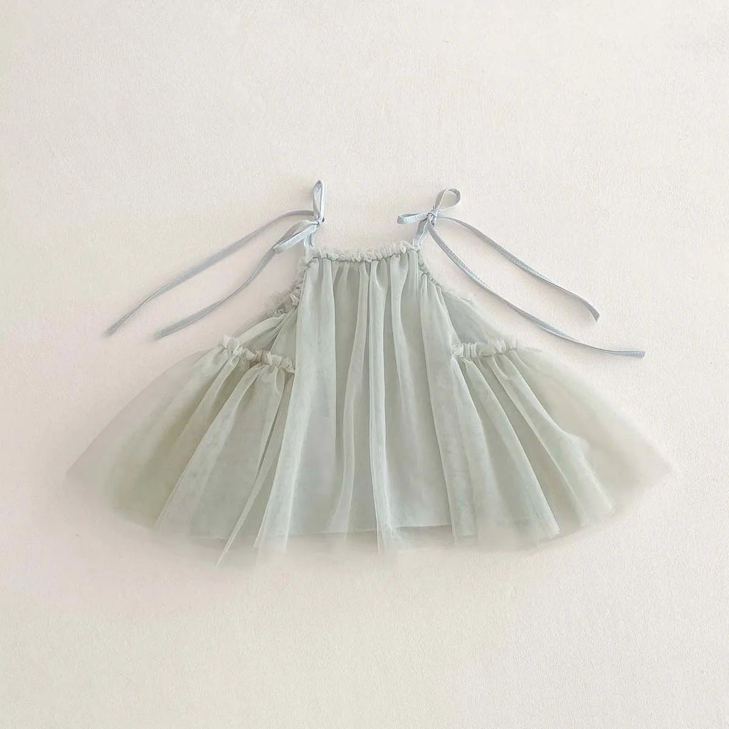 Girls ins strap dress, summer new Korean girls sweet princess dress mesh strap dress, suitable for going out