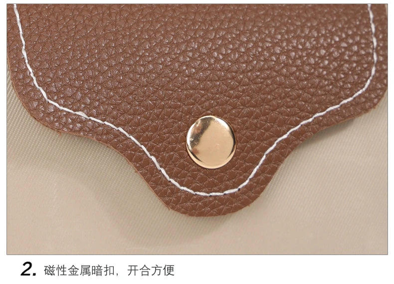 Fashionable and trendy one-shoulder bag, retro crossbody bag, simple and elegant small square bag for women.