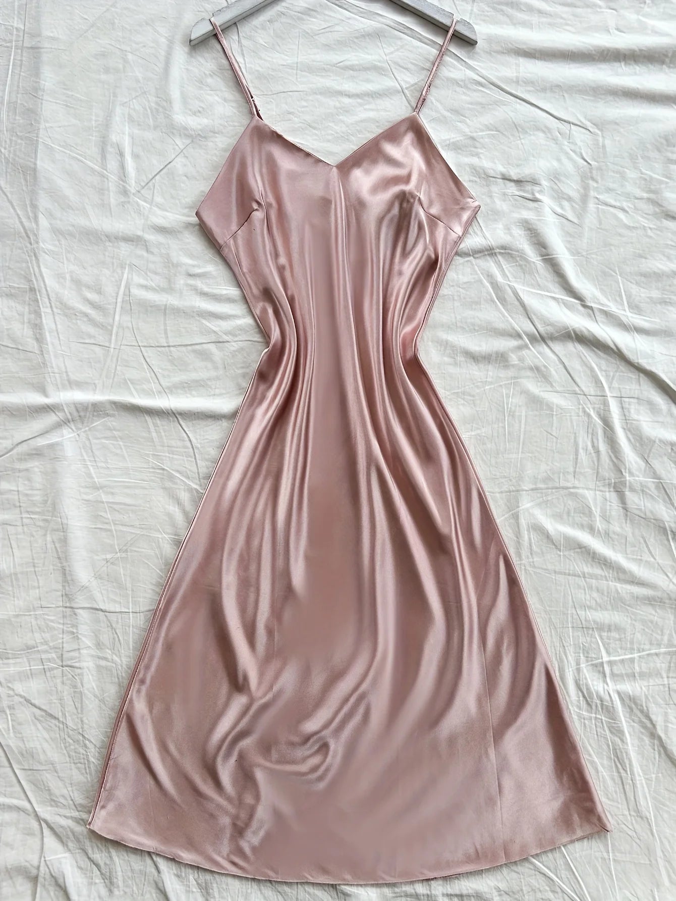 Women's Elegant Solid Color Satin Nightgown V-Neck Midi Summer Lightweight Sexy Strappy Loungewear Soft Luxurious Bright