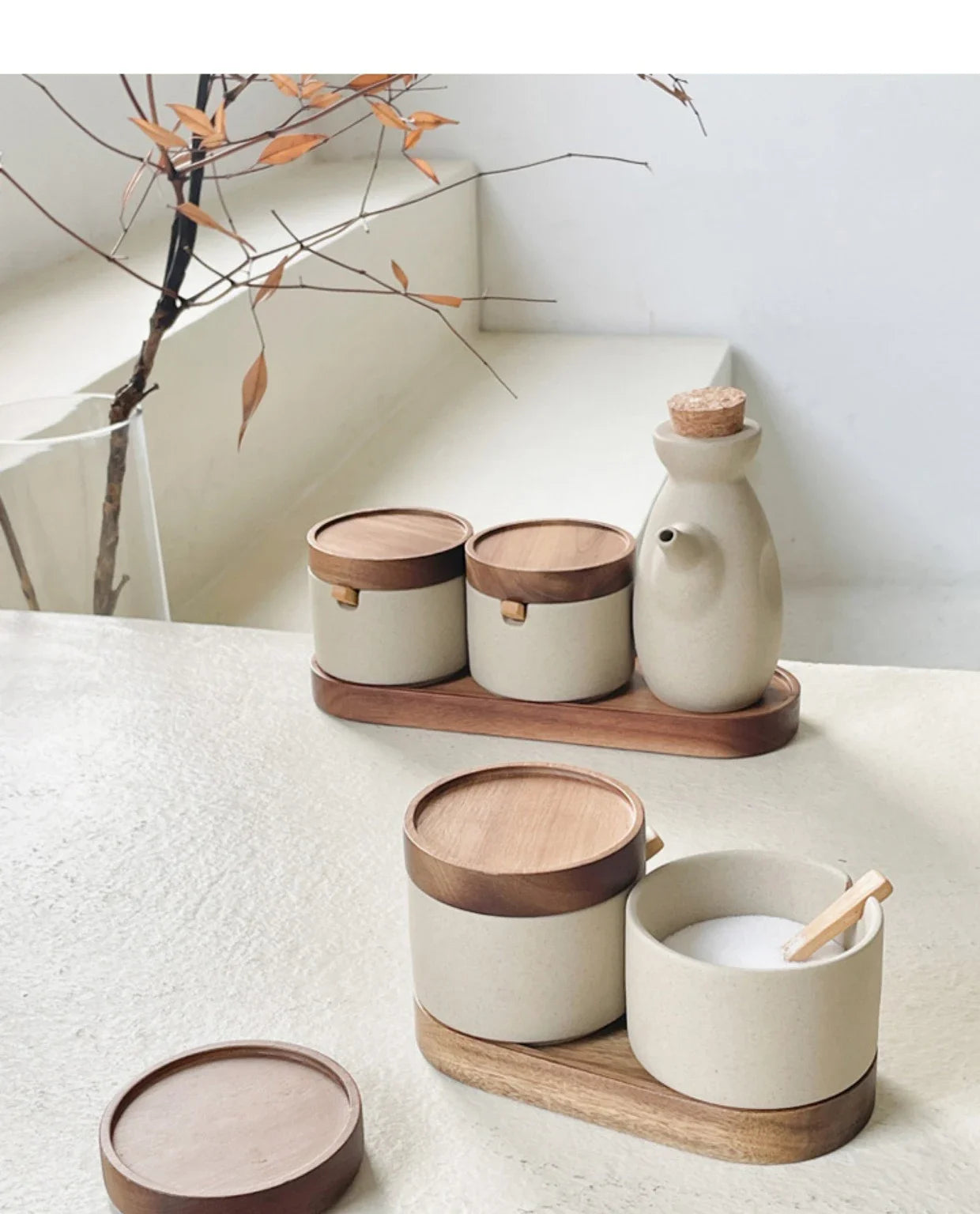 Ceramic Seasoning Jar Retro Japanese Style Home Kitchen Salt Chili Sugar Jar Oil Pot Wooden Lid Spice Kitchen Utensils Modern