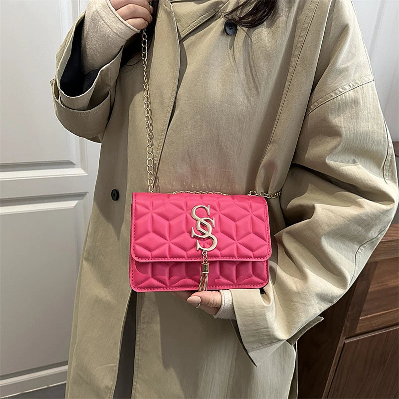 Fashionable Small Fragrant Style Argyle Quilted Small Square Bag Metal Letter Tassel Diagonal Cross Bag Commuter Shoulder Bag