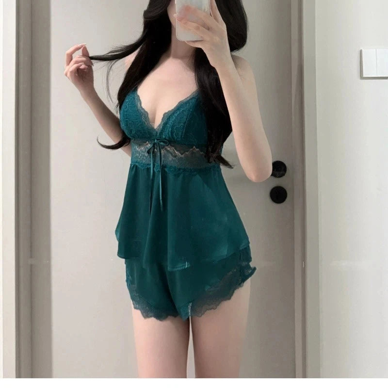 Elegant Lace Sexy Pajamas Women Summer Nightwear With Built In Chest Pad Sexy V Neck 2Pcs Camisole Shorts Homewear Loungewear