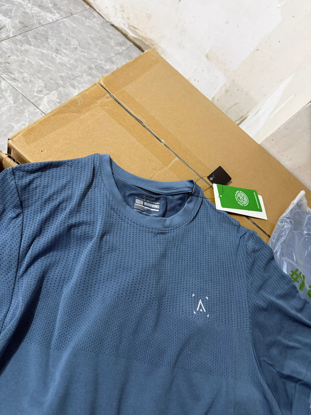 Outdoor Sports Men's T-Shirt Quick Dry Anti-Sweat Reflective Laser Perforated Short Sleeve Ultra Light Breathable Comfortable