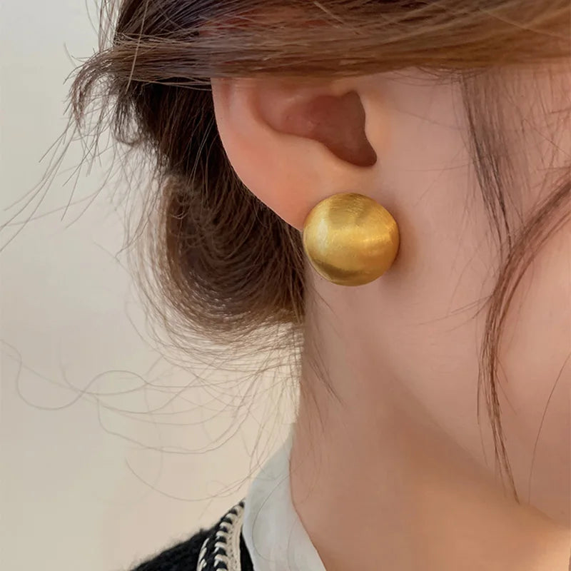 Luxurious Design Brushed Frosted Metal Semicircle Earrings 2025 New Jewelry For Women'S Christmas Fashion Accessories