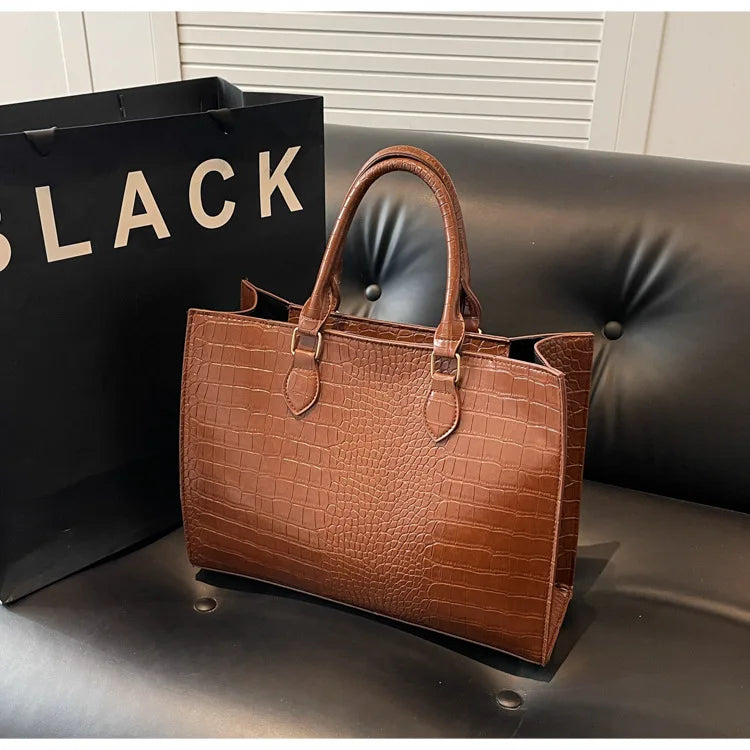 Spring 2025 Large Capacity Fashionable Handbag Casual Commuting Trendy Crocodile Pattern Tote Bag Street Style PU Material