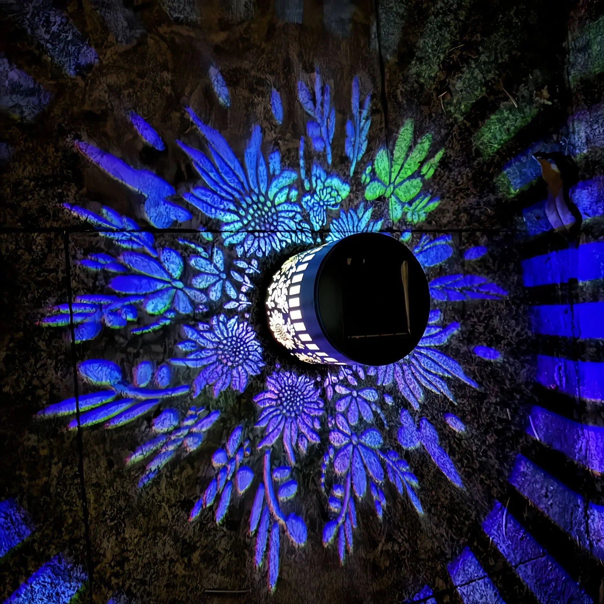 Solar Mandala Sunflower Projector Wall Light Outdoor Garden Decoration Landscape Light for Patio Garden Estate Porch Courtyard