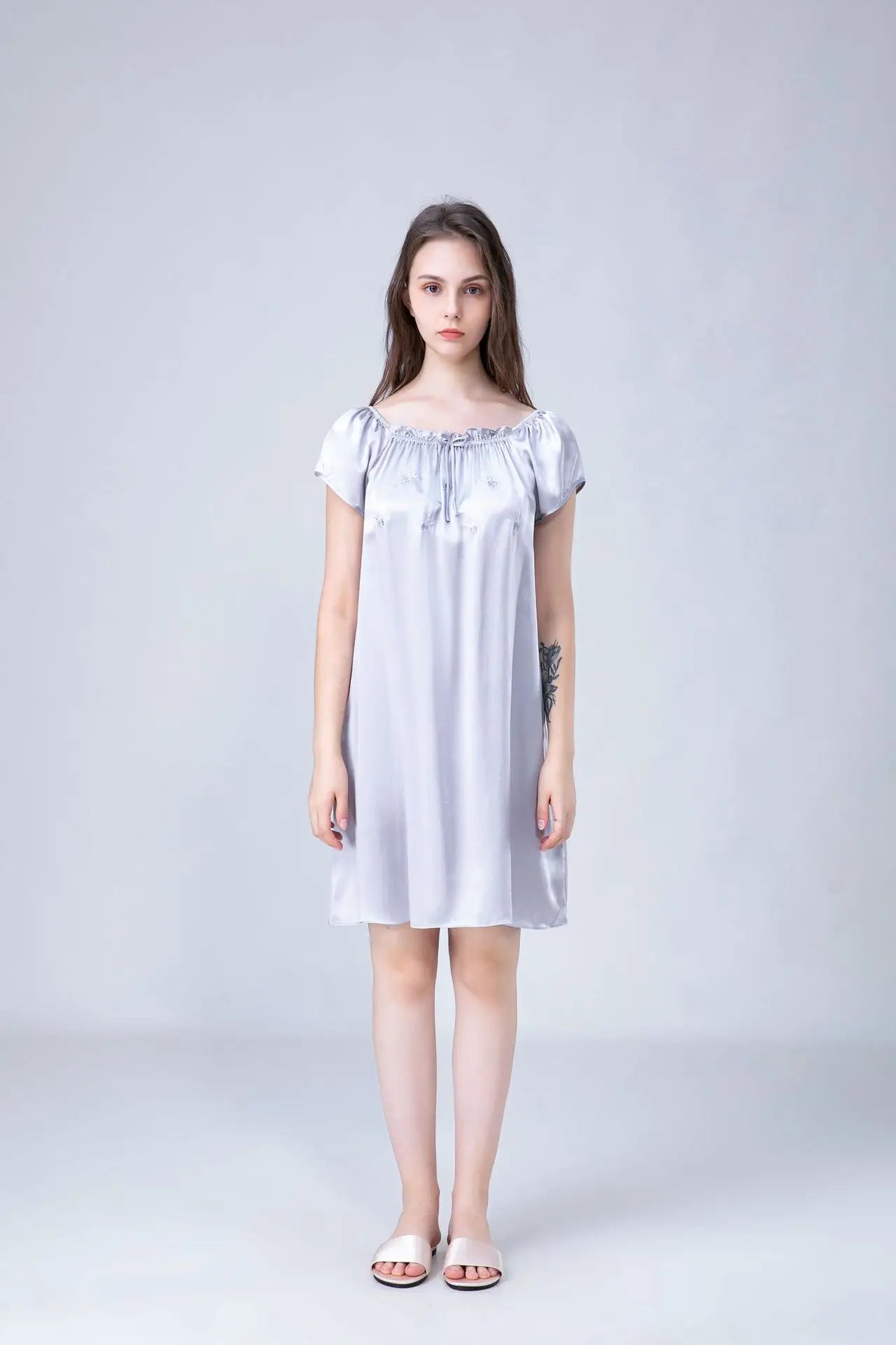 Women's 100% Mulberry Silk Sleep Dress Short Sleeve Summer Spring New Arrival Loose Solid Color Embroidered Doll Sleepwear