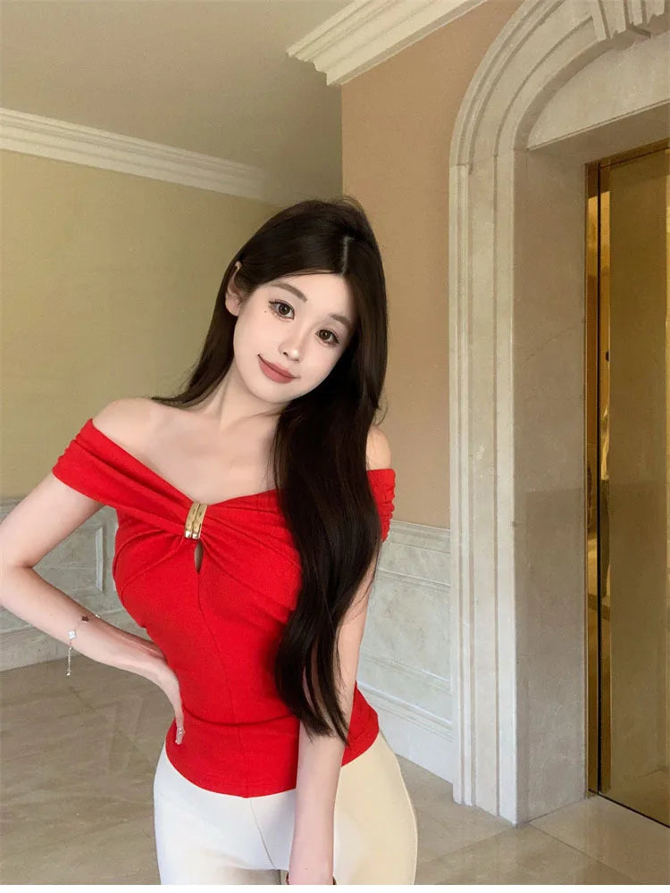 Korean Style Sexy Women Crop Tops Vintage High Street Off Shoulder White T-shirt Streetwear Casual Tee Shirt Retro Slim T Shirts