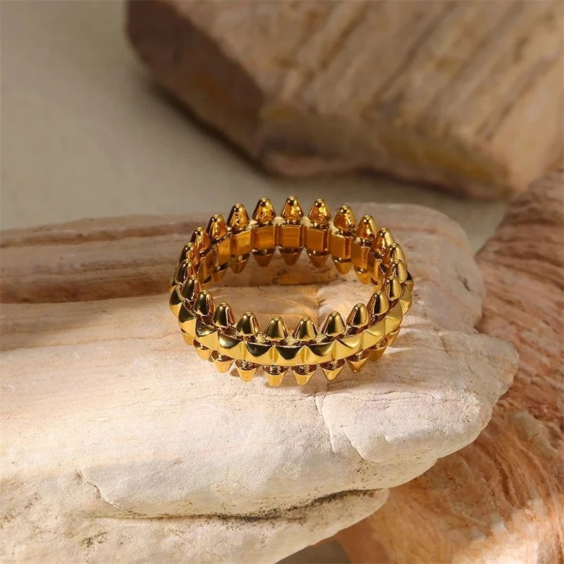 Riveted Bullet Stainless Steel Rings For Women/Man Punk Gold Color Creative Ring Broad Surface Finger Jewelry Gift ps038