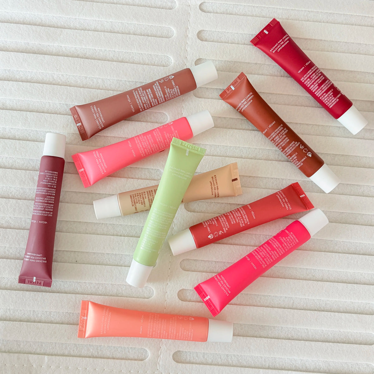Lip Butter Balm Moisturizing Lip Gloss - Cherry Poppy 15g