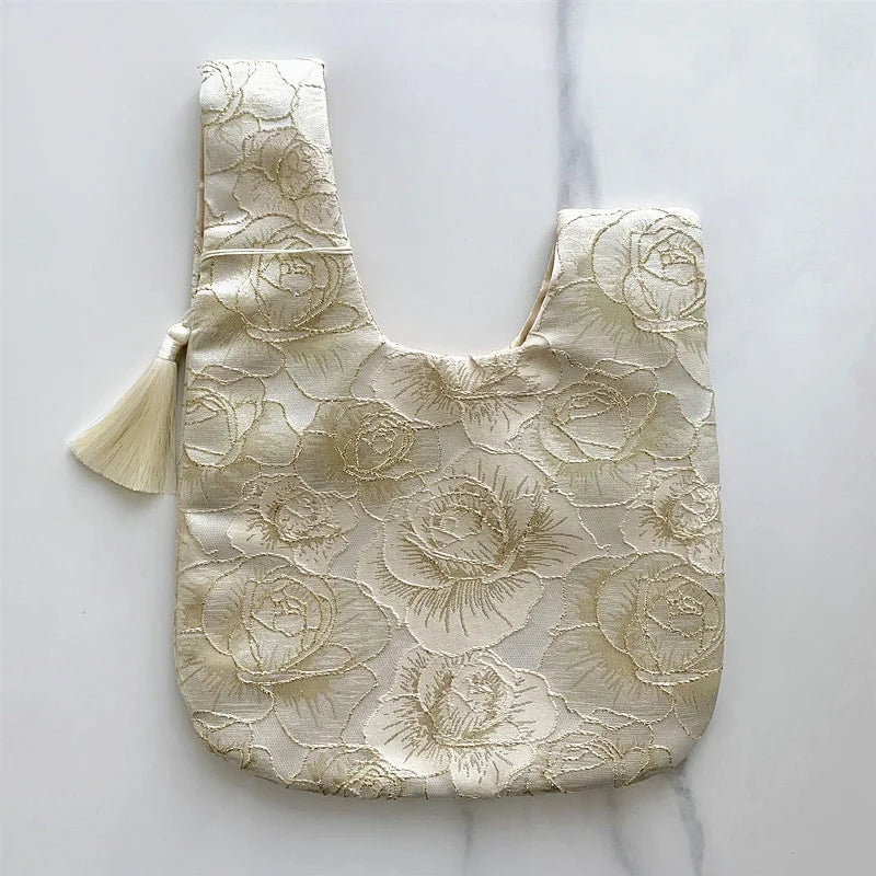 Chinese Style Embroidered Shoulder Bag Elegant Handbag Retro Small Square Bag Wedding Party Luxury Designer Women Evening Clutch