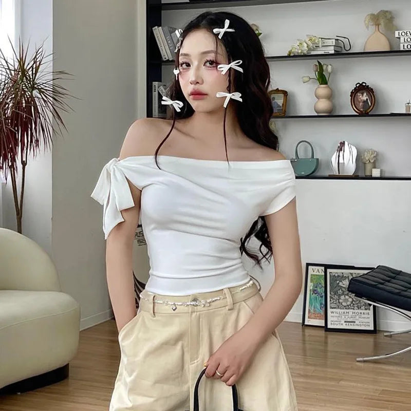 Women's Summer One-Shoulder Crop Top Asymmetric Pleated Design Backless Twist Tie Casual T-Shirt for 2025 Fashion Ins Style