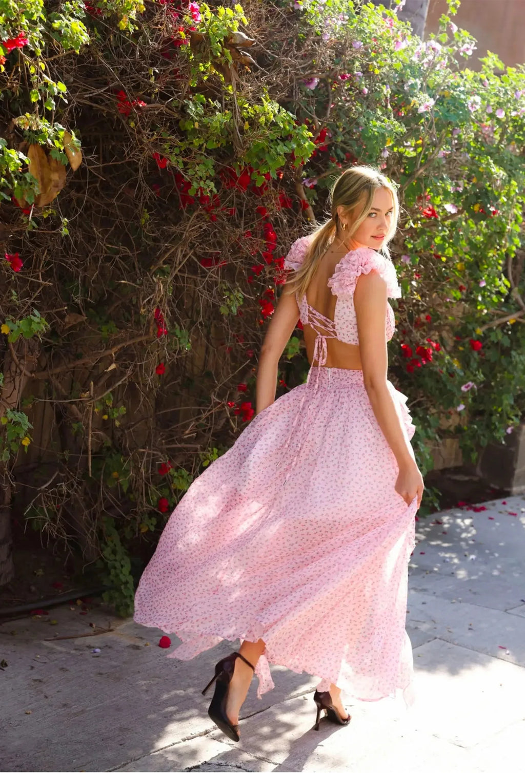 Floral Dress Women Spring Summer Deep V Neck Ruffle Hem Hollow Out Backless Maxi Dresses Bohemian Beach Sundress Outfit