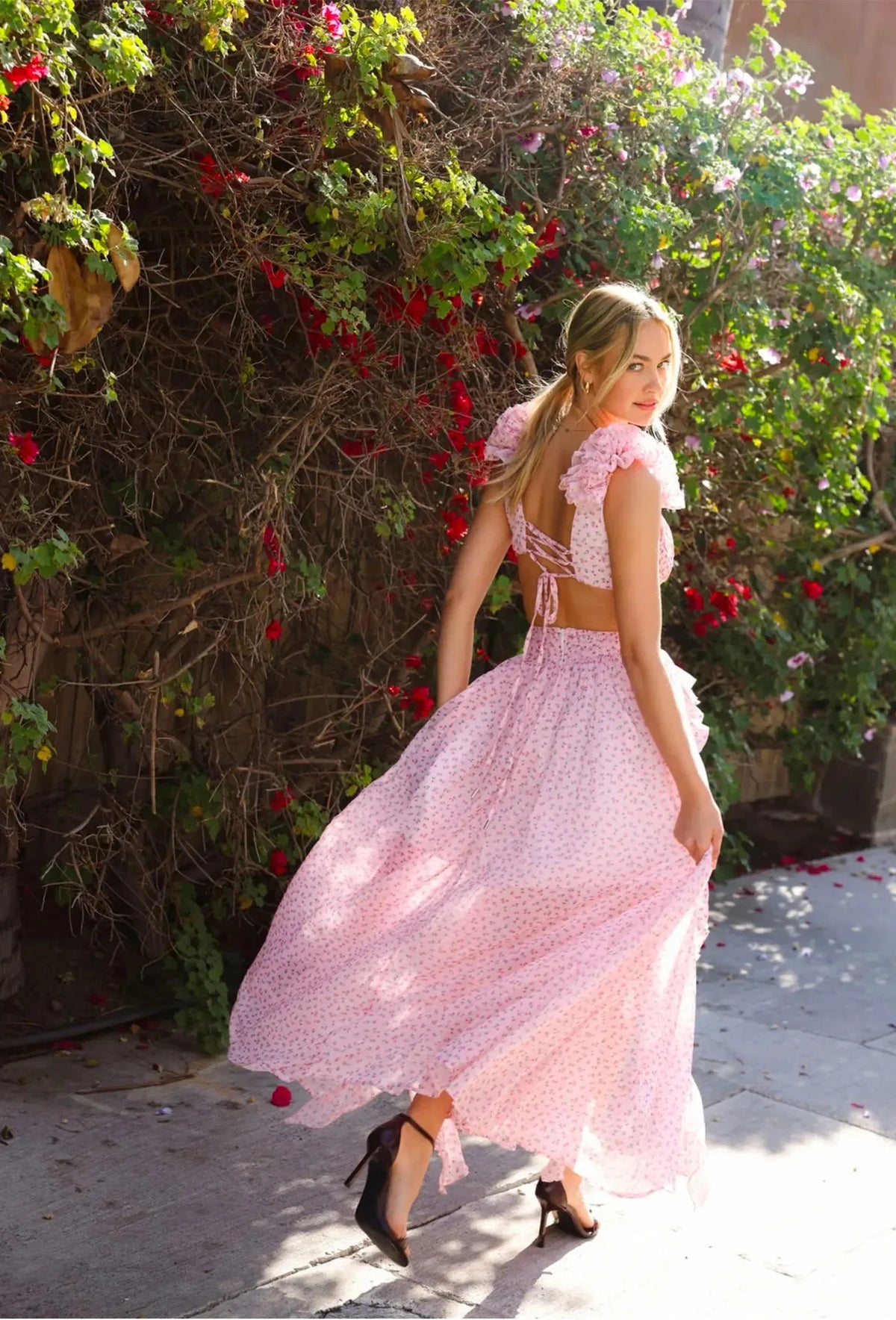 Floral Dress Women Spring Summer Deep V Neck Ruffle Hem Hollow Out Backless Maxi Dresses Bohemian Beach Sundress Outfit