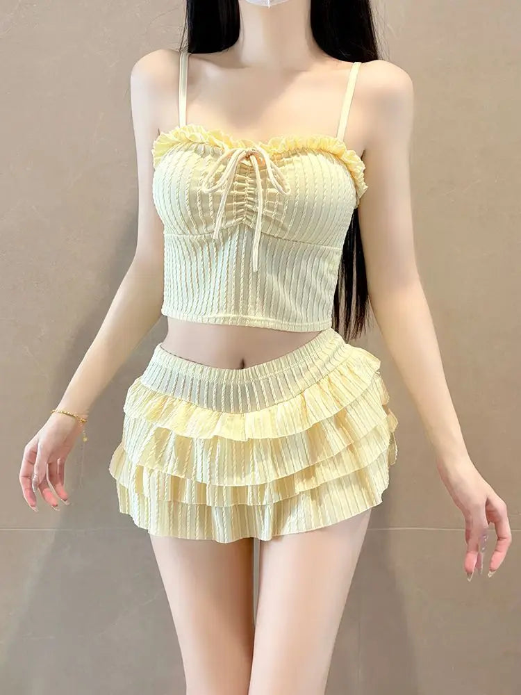 Korean Fashion Sweet Sexy Bikini Swimsuit 2000s Beach Party Style Vintage 2 Pieces Set Y2k Solid Beach Halter Swimwear Suit Chic