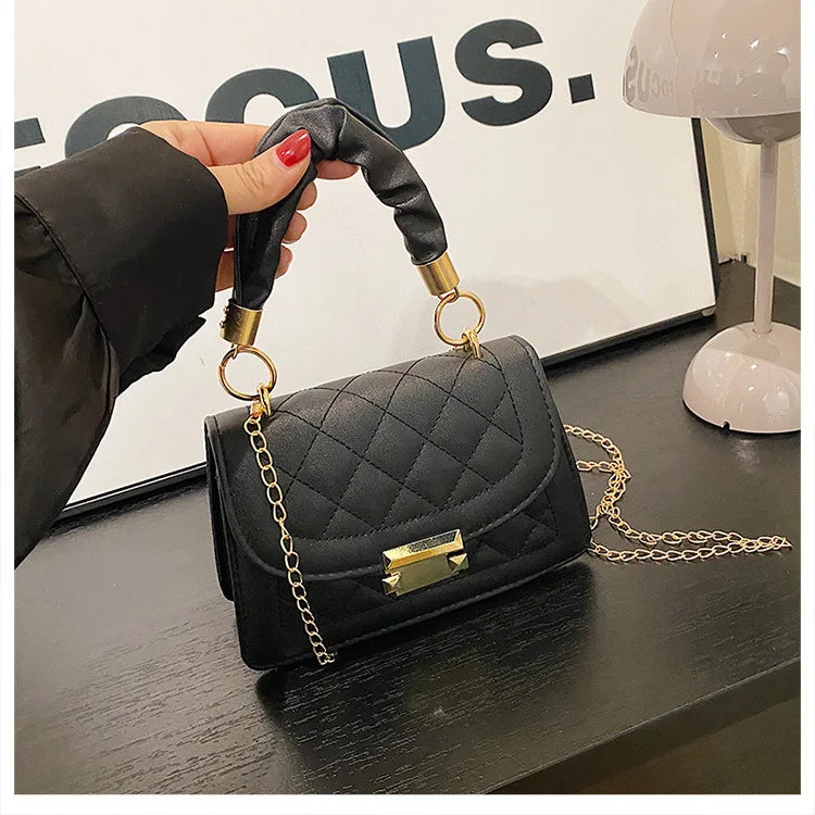 Elegant Women Quilted Top Handle Bags with Gold Chain Strap Ruched Handbag Fashion Lock Crossbody Bag Chic Mini Shoulder Purse