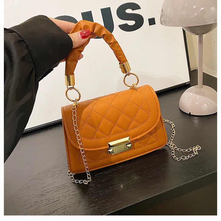 Elegant Women Quilted Top Handle Bags with Gold Chain Strap Ruched Handbag Fashion Lock Crossbody Bag Chic Mini Shoulder Purse