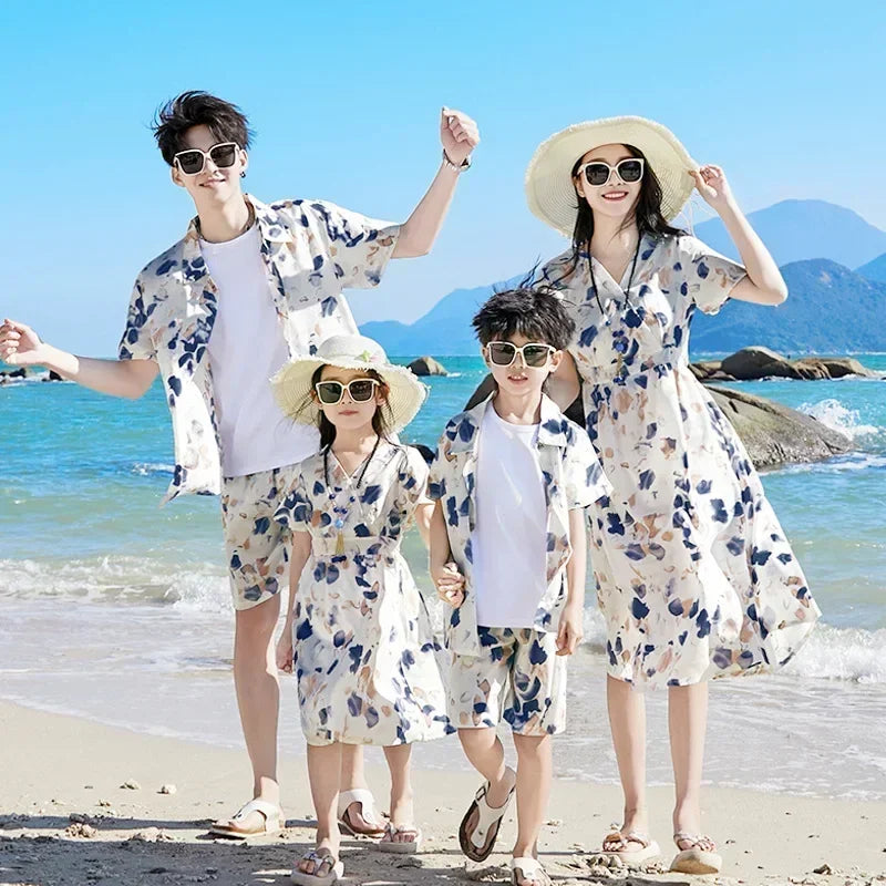 2025 Mom and Daughter Short Sleeve Dress Holiday Summer Family Vacation Look Clothes Dad and Son Shirts Two Piece Outfits Sets