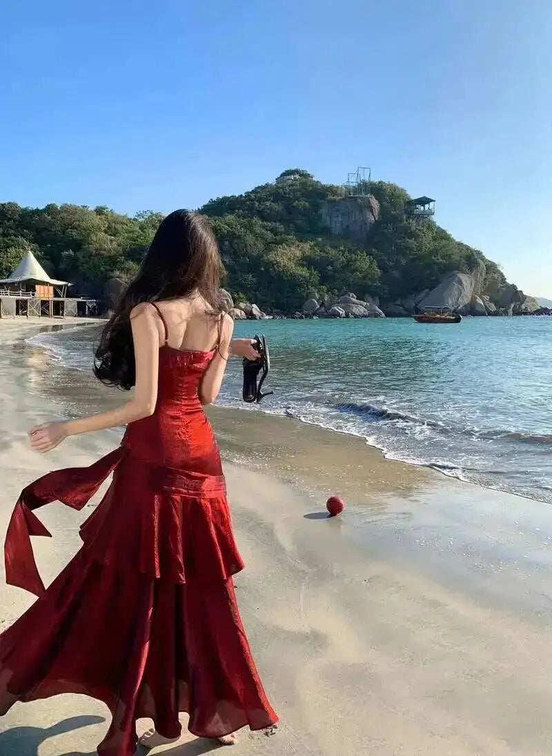 LGRQ 2026 Summer Blue Niche Strap Dress Fishtail Elegant Long Dresses Solid Color Female Elegant Party Gown 19DA2013