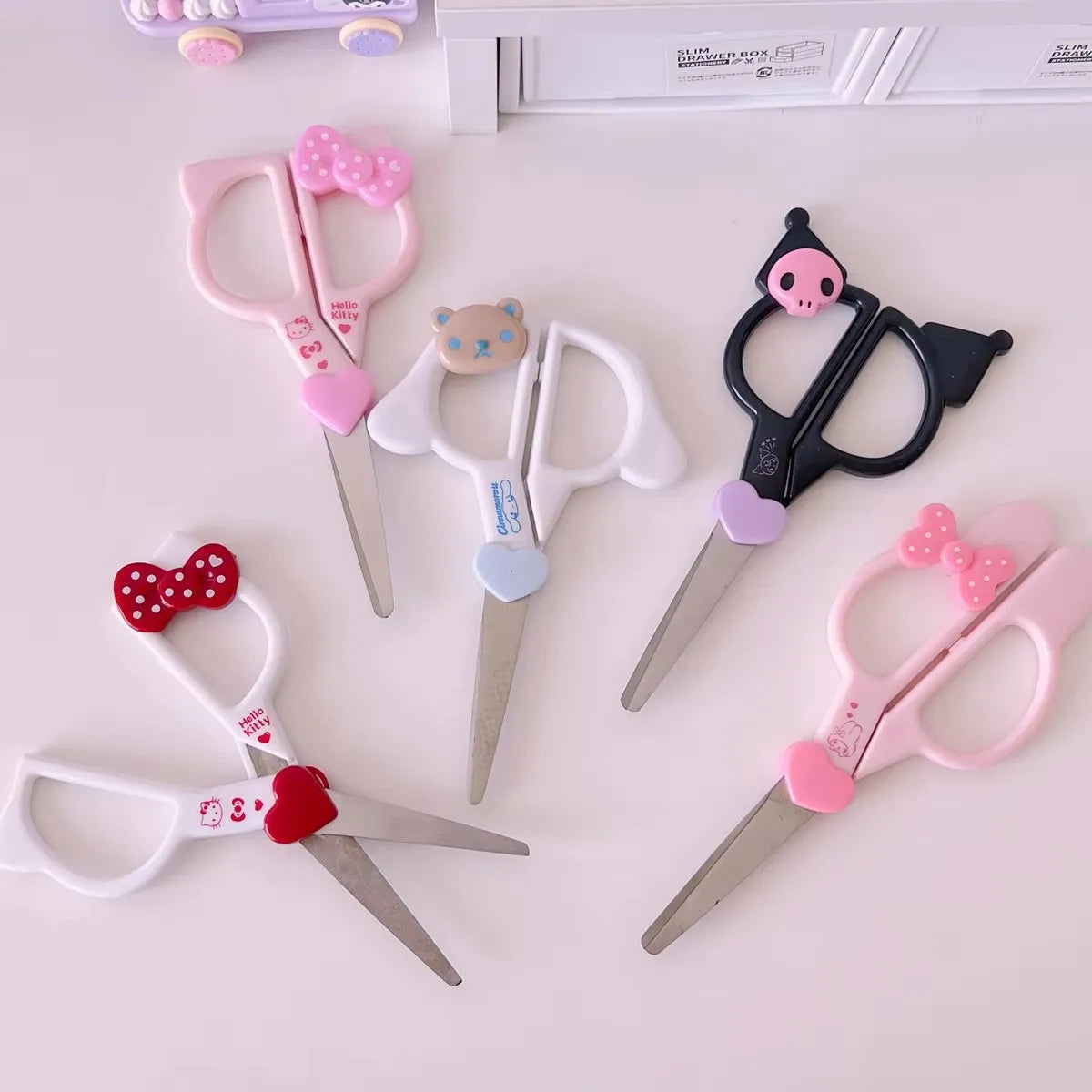 Kawaii Sanrio cartoon Peripheral Handmade Scissors, HelloKitty cartoon Creative Stationery Scissors, Suitable for Student Party