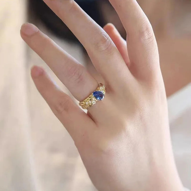 New Palace Feng Shui Blue Zircon Ring with Female Design, Personalized Temperament, Trendy Elegance, Old Money Style Jewelry