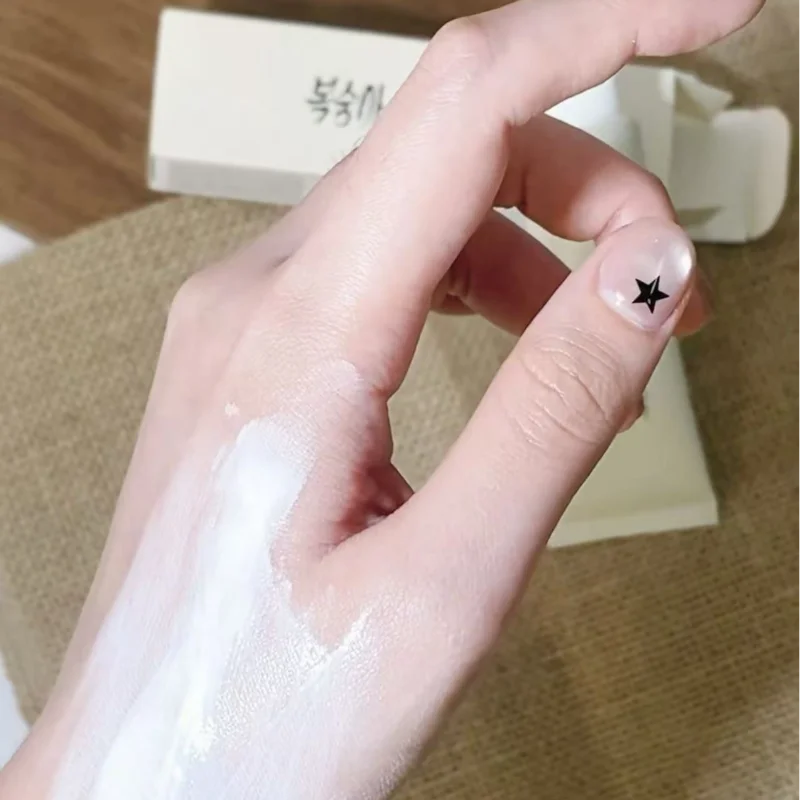 Korean Rice Essence Sunscreen Lotion - Moisturizing Makeup Primer