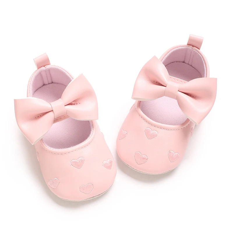 Baby Girl Classic Dress Shoes 0-18M Cute Bow Knot Heart First Walkers Soft Sole Comfortable Newborn Infant