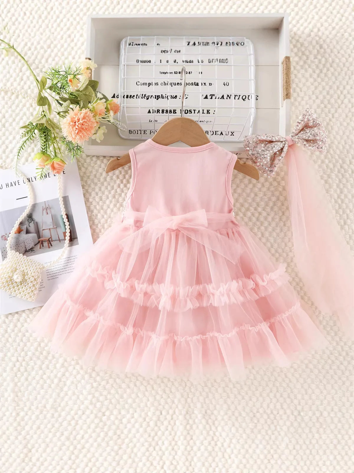 2026 New Summer 1-5Y Childrens Dress Sequin Tulle Sleeveless Girls Dress with Bow Decorations and Matching Sequin Veil