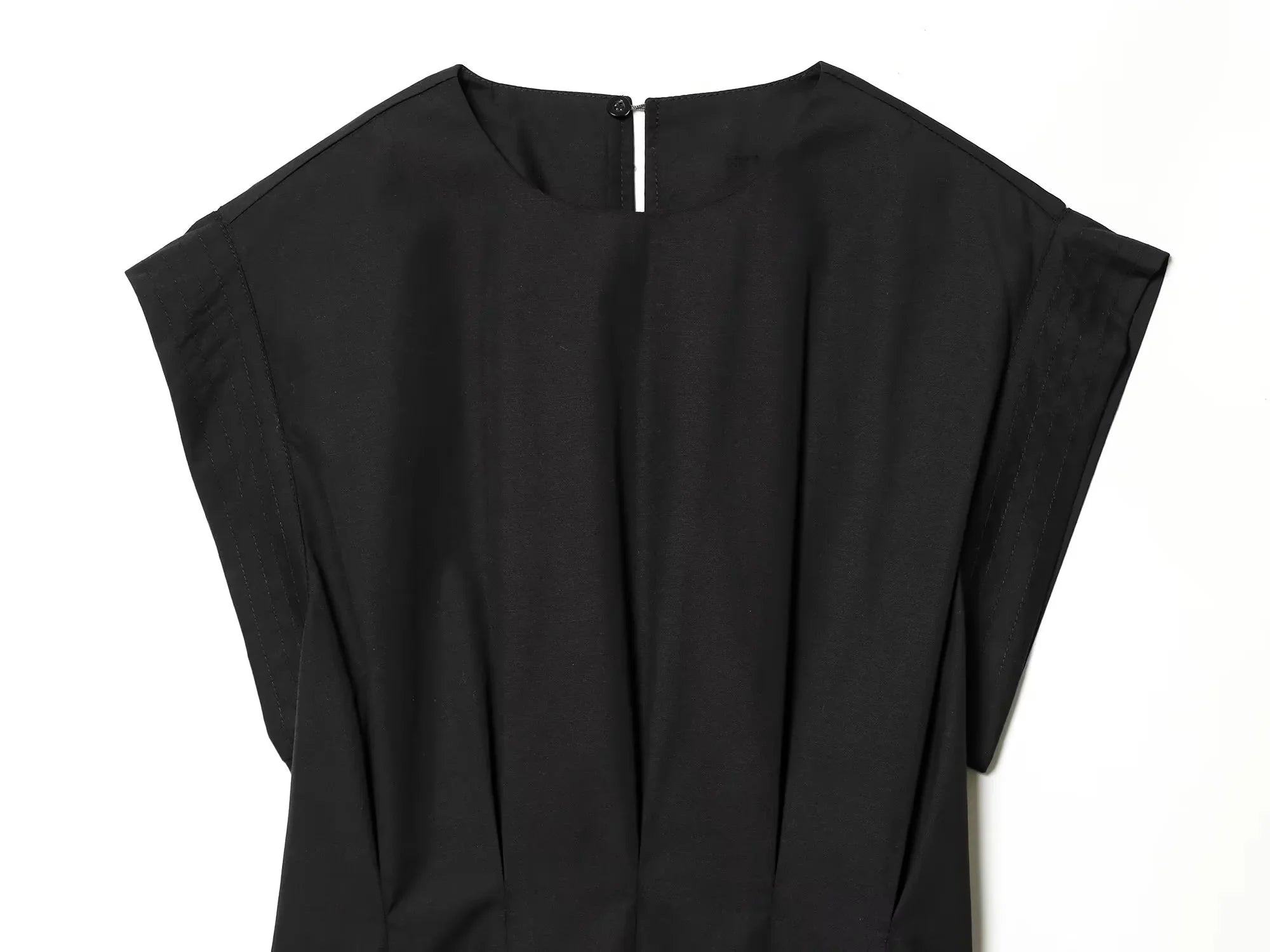 BSAY 2026 Minimalist Solid Color Long Dress Ladies Round Neck Cap Sleeve Waist Flowy A Line Maxi Dress Casual Vacation Sundress