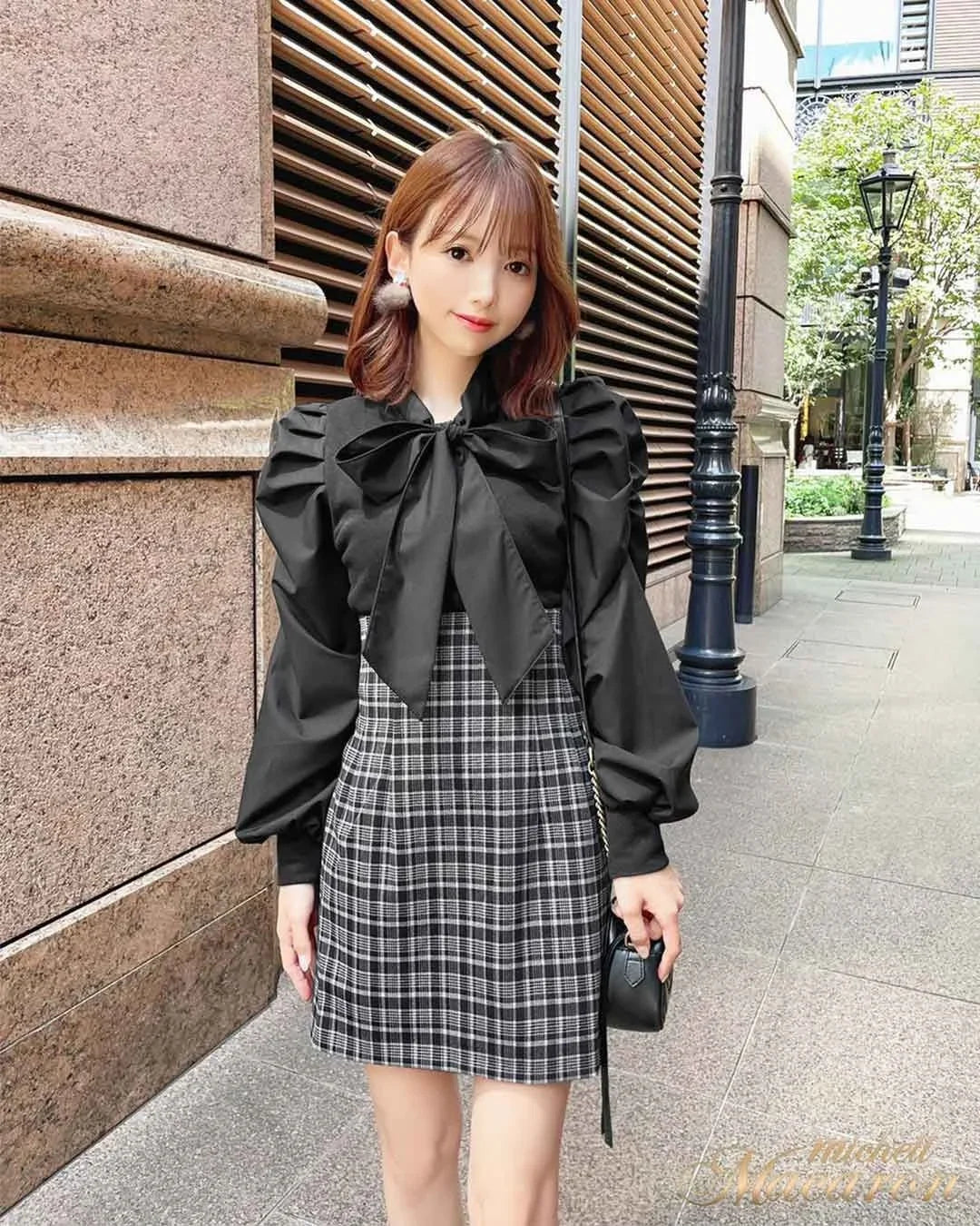 Japanese Lolita Black Skirts Women 2023 Spring Autumn New Radian Waistline Slim Short Pleated Skirt Female Mini Skirt Culottes