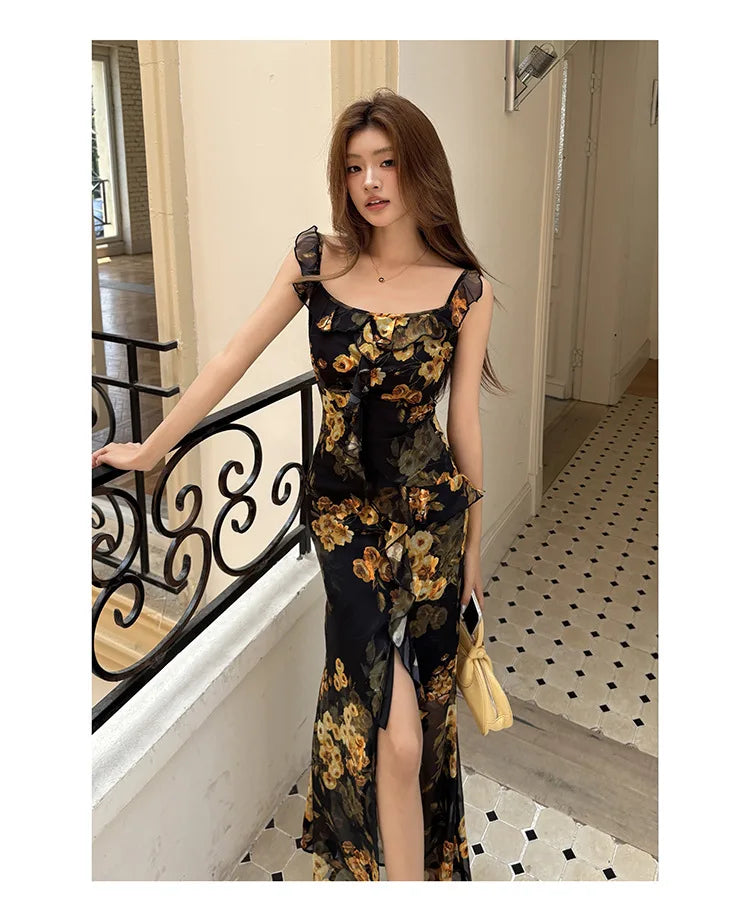Summer 2026 Women's Long Sleeveless Dress Halter Neck Print Gauze Edge Split Fashionable Slim Fit Street Style High Waist