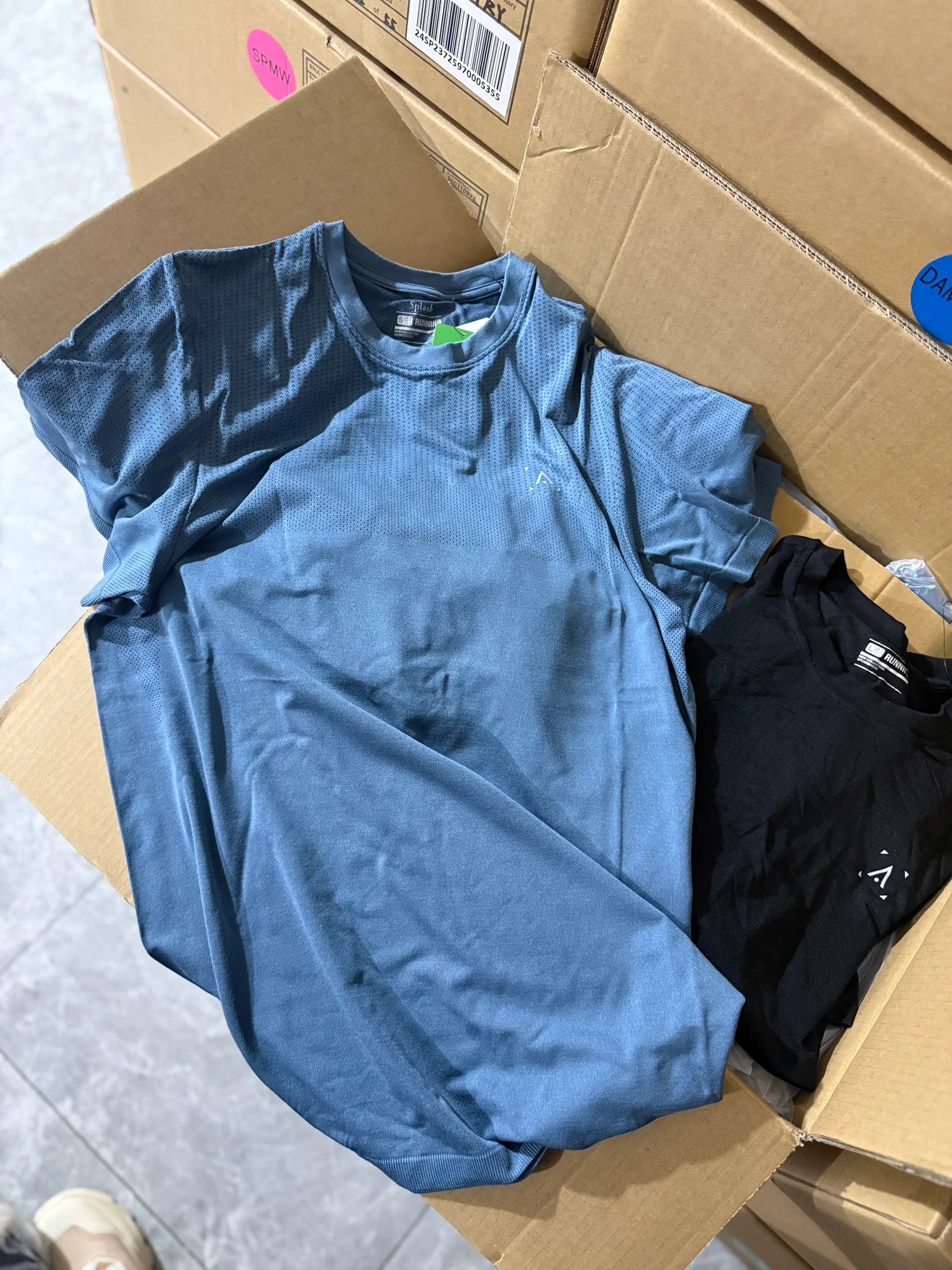 Outdoor Sports Men's T-Shirt Quick Dry Anti-Sweat Reflective Laser Perforated Short Sleeve Ultra Light Breathable Comfortable