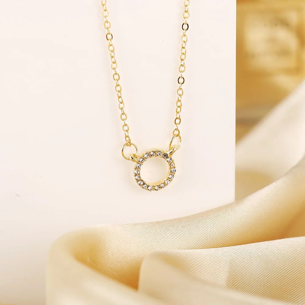 Fashion Trend Elegant Crystal Circle Pendant Necklace