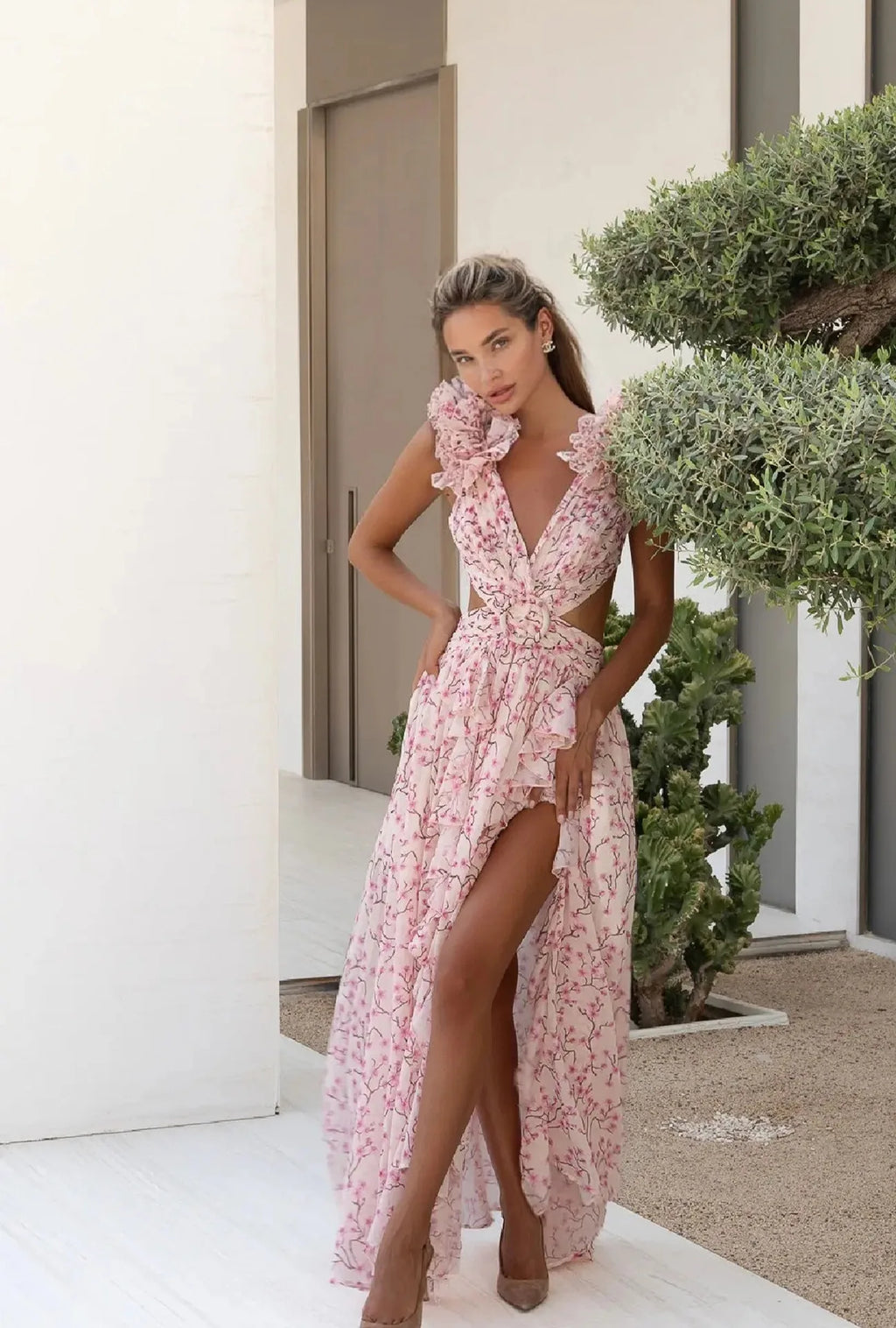 Floral Dress Women Spring Summer Deep V Neck Ruffle Hem Hollow Out Backless Maxi Dresses Bohemian Beach Sundress Outfit