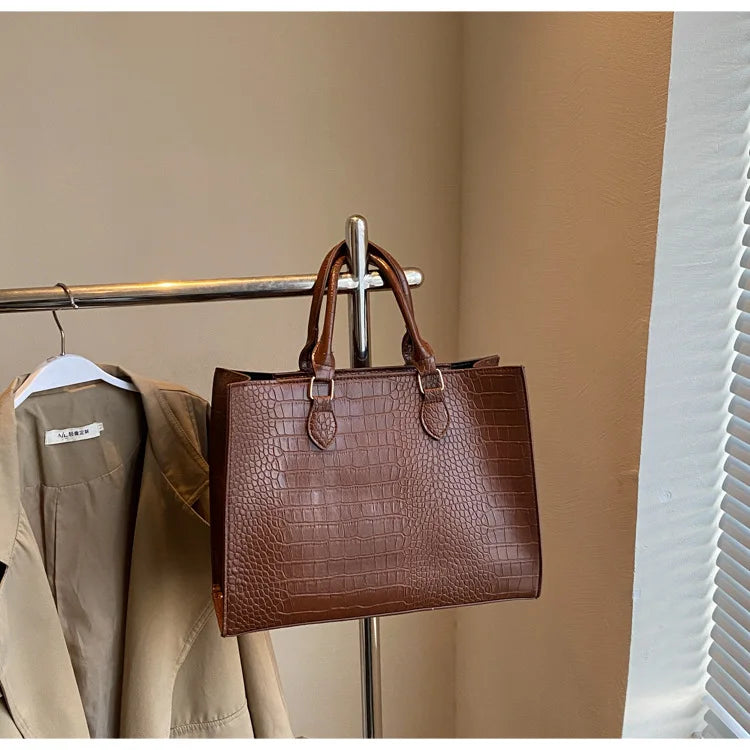 Spring 2025 Large Capacity Fashionable Handbag Casual Commuting Trendy Crocodile Pattern Tote Bag Street Style PU Material