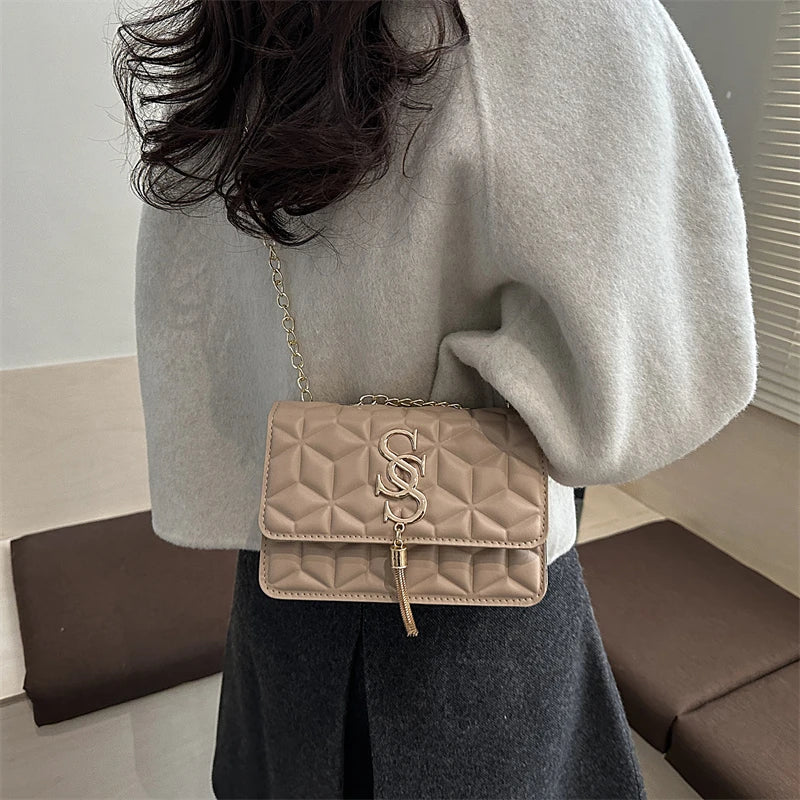 Fashionable Small Fragrant Style Argyle Quilted Small Square Bag Metal Letter Tassel Diagonal Cross Bag Commuter Shoulder Bag