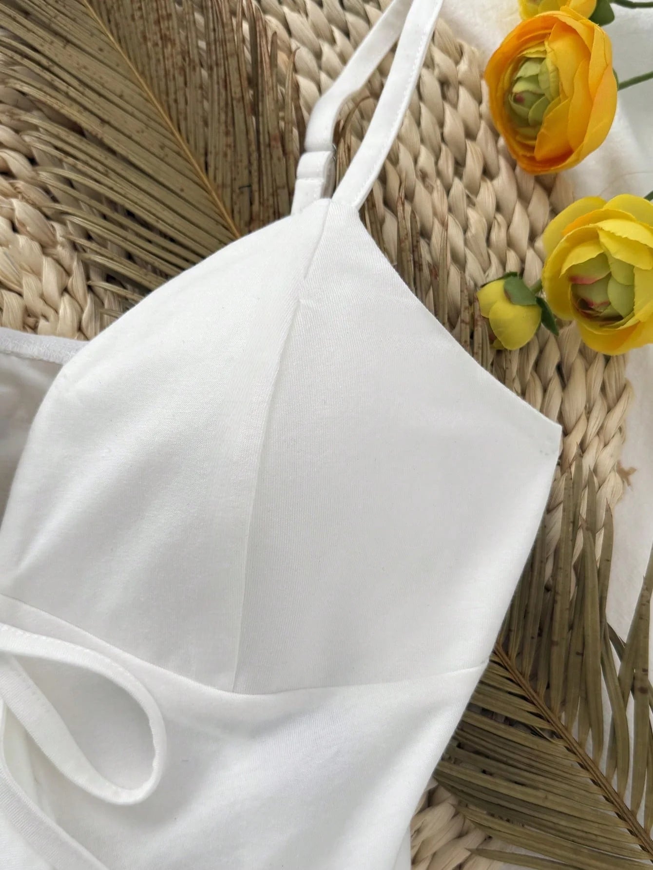 Women Thin Spaghetti Strap Deep V Front Self Tie Ruffle Hem Slim Crop Camisole 2026 Summer Y2K Solid White Sleeveless Going Out