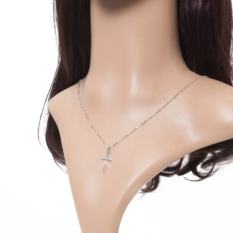 Luxury Zircon Cross Pendants Necklace Fashion Light Silver Color For Men Women'S Jewelry Chain Accessory