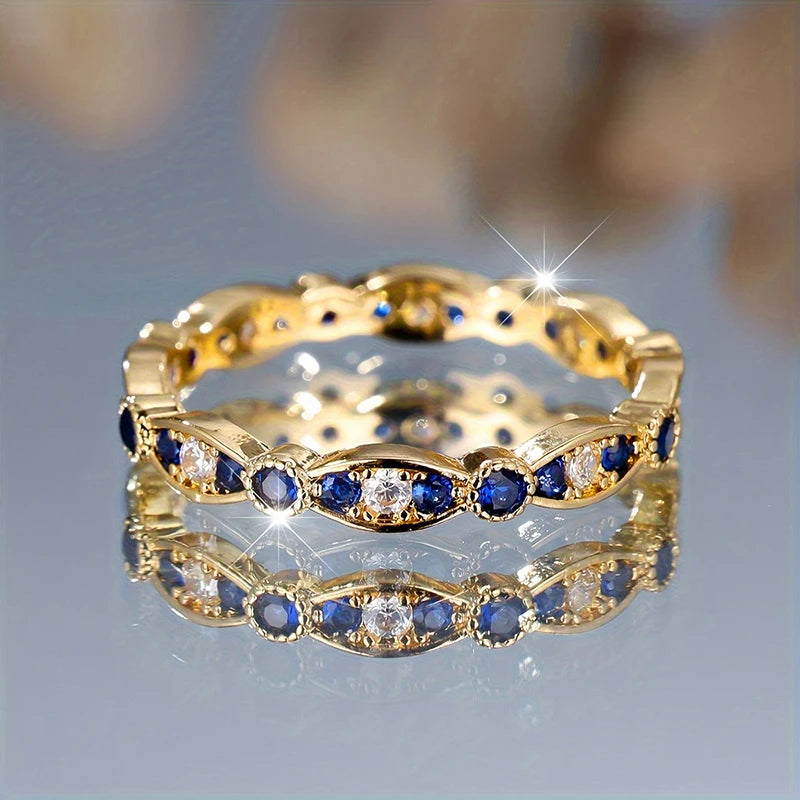 Huitan Exquisite Women Thin Ring with Blue/White Cubic Zirconia Daily Party Luxury Trendy Female Rings Gold Color Twist Jewelry